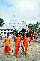 Hanuman devotees from another state visit the Shree Bhadra Maruti Temple for a darshan of the Sleeping Hanuman.